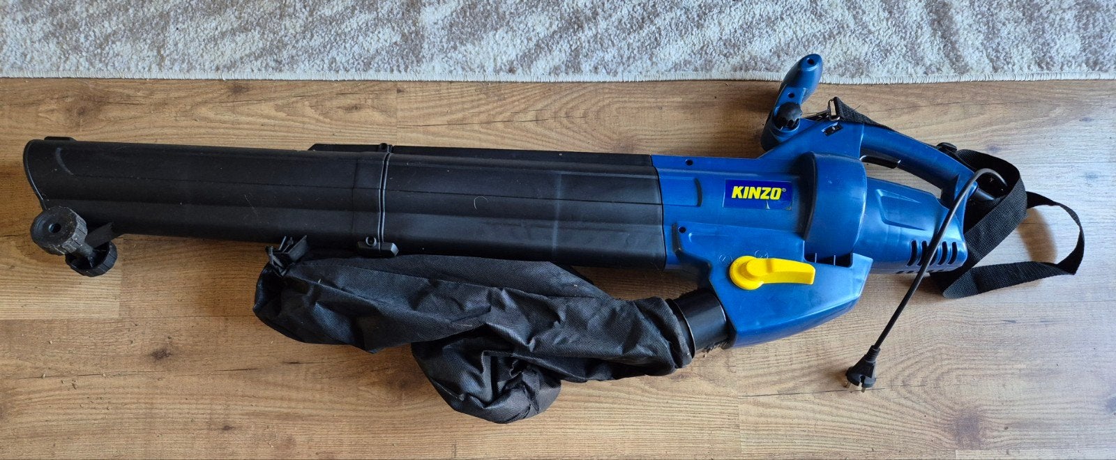 Kinzo 3-in-1 Bladblazer, Zuiger en Versnipperaar, Ophalen, Gebruikt, Met opvangzak, Kinzo