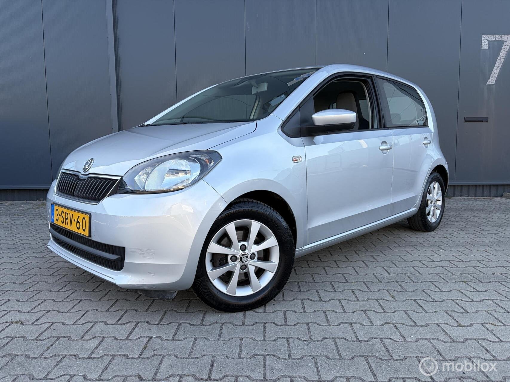 Skoda Citigo 1.0 Greentech Ambition Airco Cruise Nieuwe Apk, Auto's, Skoda, Voorwielaandrijving, Euro 5, Gebruikt, 840 kg