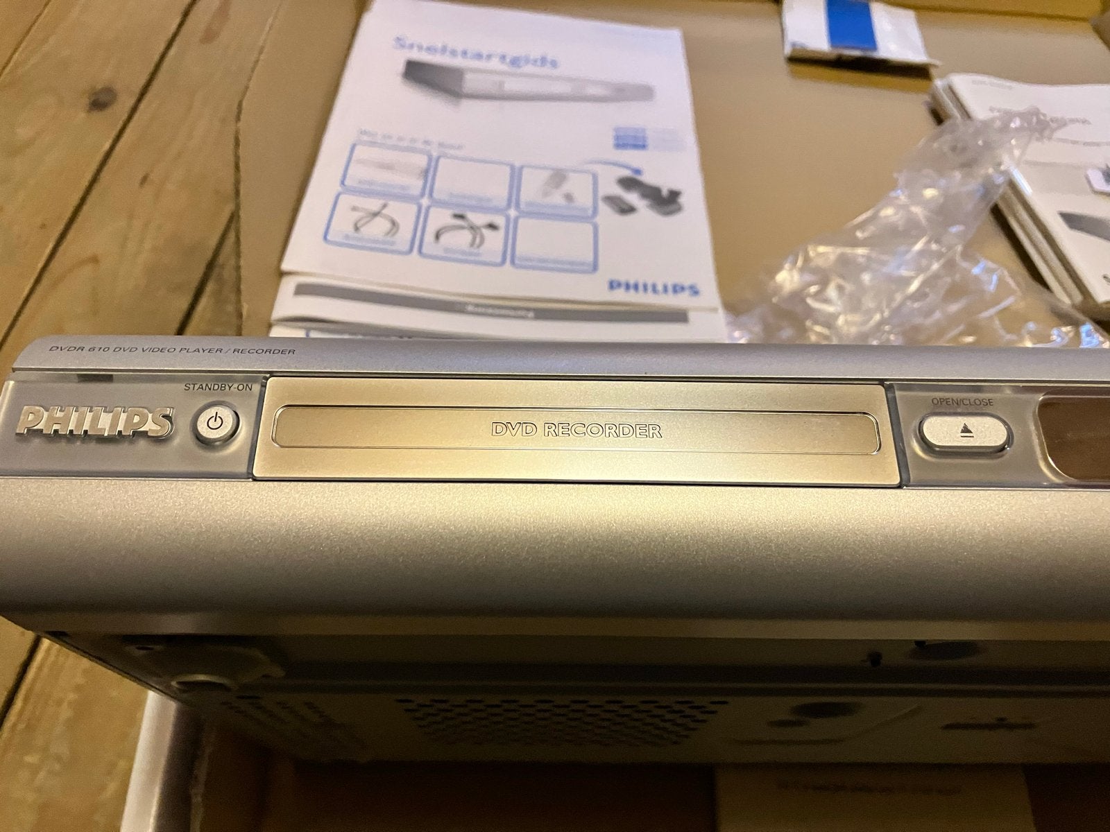 Philips DVD Recorder DVDR810/00 - Nieuw in doos, Audio, Tv en Foto, Ophalen of Verzenden, Gebruikt, Dvd-recorder, Philips