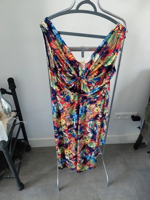 Kingdom of Heaven jurk met bloemenprint - Maat XL, Kleding | Dames, Jurken, Overige kleuren, Maat 46/48 (XL) of groter, Kingdom of Heaven