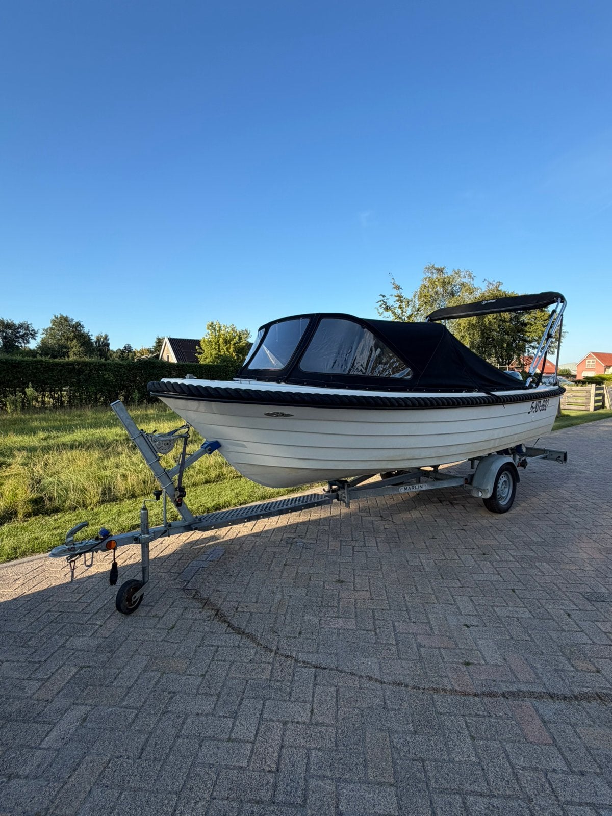 Marion sloep 40pk 4takt yamaha met trailer (vaarklaar), Watersport en Boten, Tender, Maril, 1 cm, 5 m