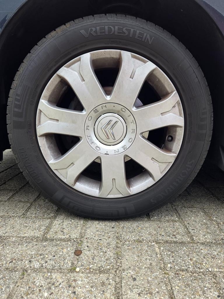 Citroen C4 velgen 16 inch met z.g.a.n. banden, Auto-onderdelen, Ophalen, Gebruikt, Banden en Velgen, 17 inch