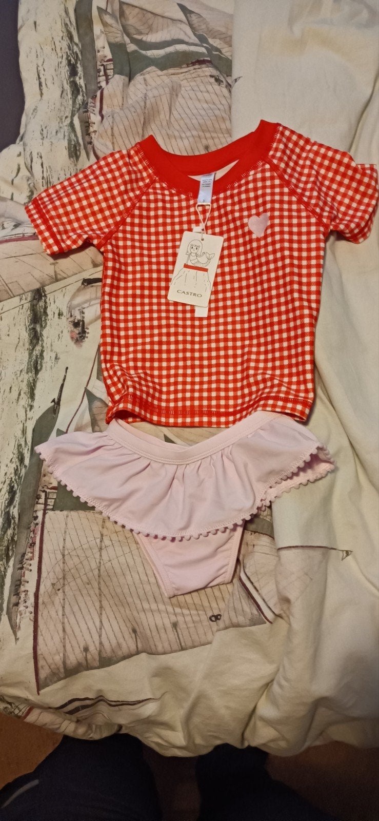 UV zwemkleding mt 98/104 3 jaar nieuw, Kinderen en Baby's, Babykleding | Baby-zwemkleding, Ophalen of Verzenden, Nieuw, Jongetje of Meisje