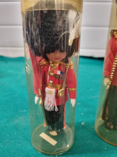 -	Souvenir pop british royal palace uk wachter, Verzamelen, Ophalen of Verzenden, 'T Olde Gre-j, Info@toldegrej.nl, Endepoelstraat 20f Didam