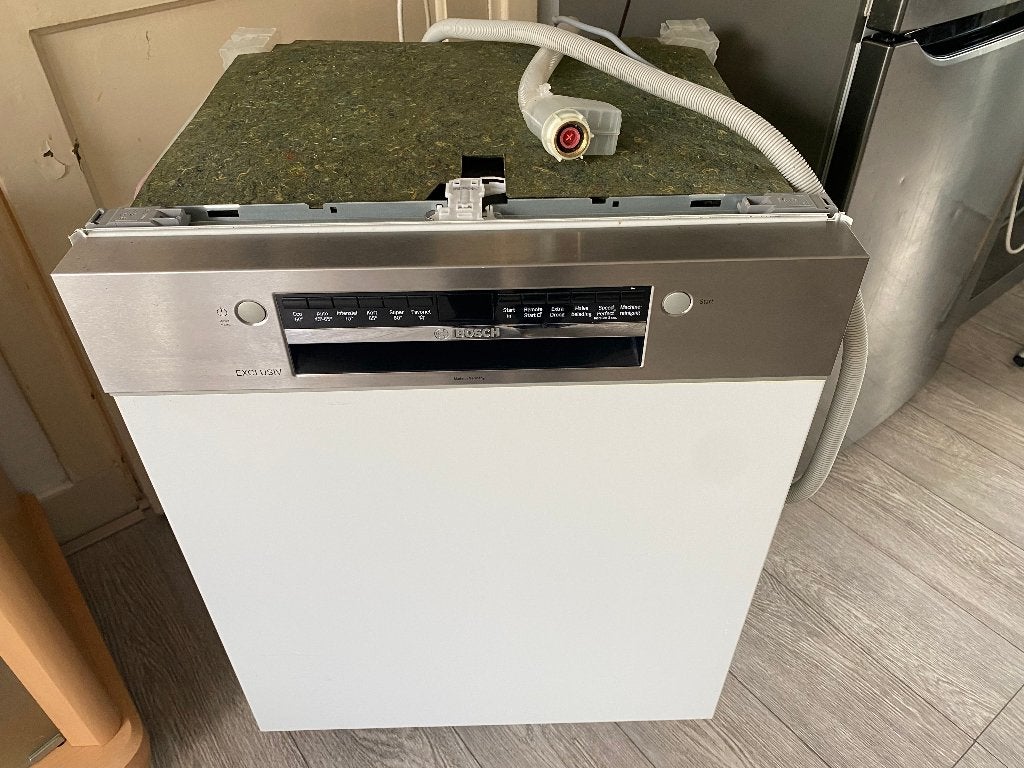 Bosch inbouw vaatwasser .........., Witgoed en Apparatuur, Vaatwasmachines, Ophalen, Zo goed als nieuw, Inbouw, 85 tot 90 cm
