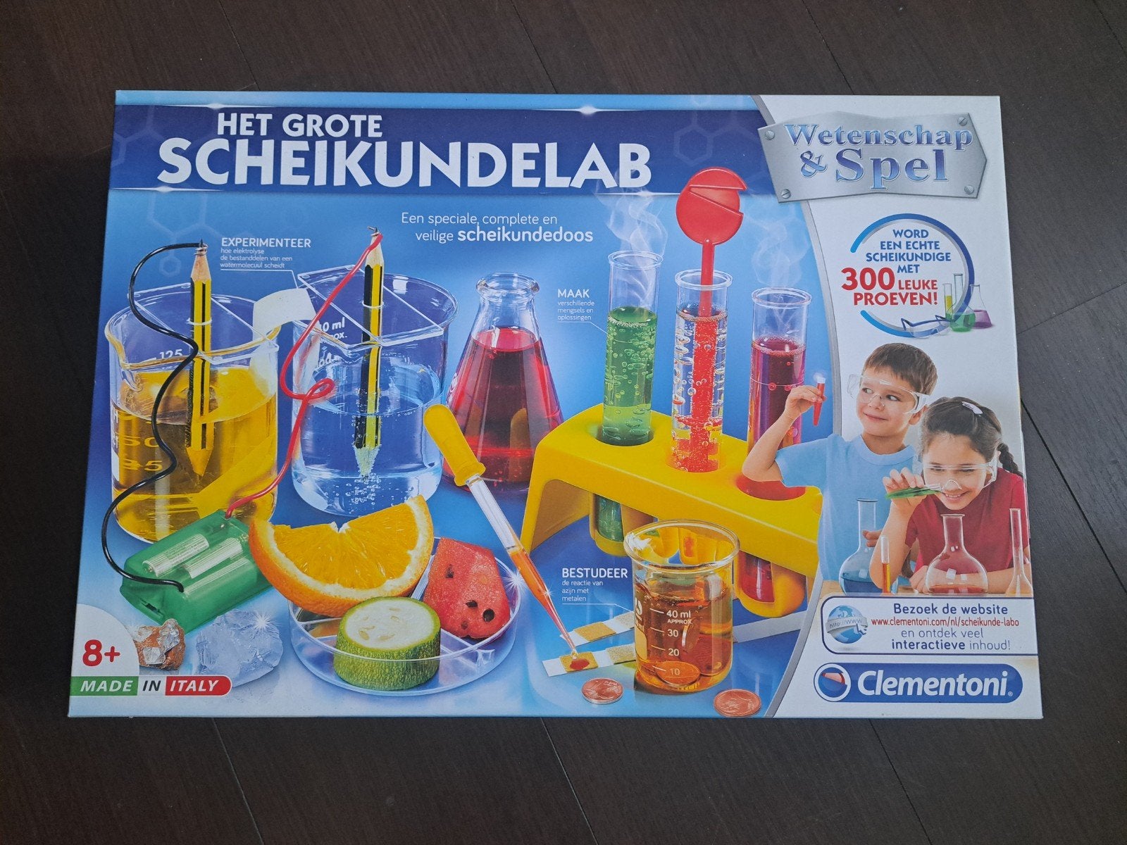 Clementoni Het Grote Scheikundelab - Wetenschap & Spel, Ophalen of Verzenden, Zo goed als nieuw, Knutselen