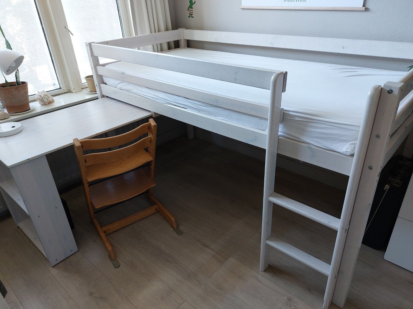 Flexa halfhoogslaper met bureau en lattenbodem, Ophalen, 85 tot 100 cm, Gebruikt, Lattenbodem