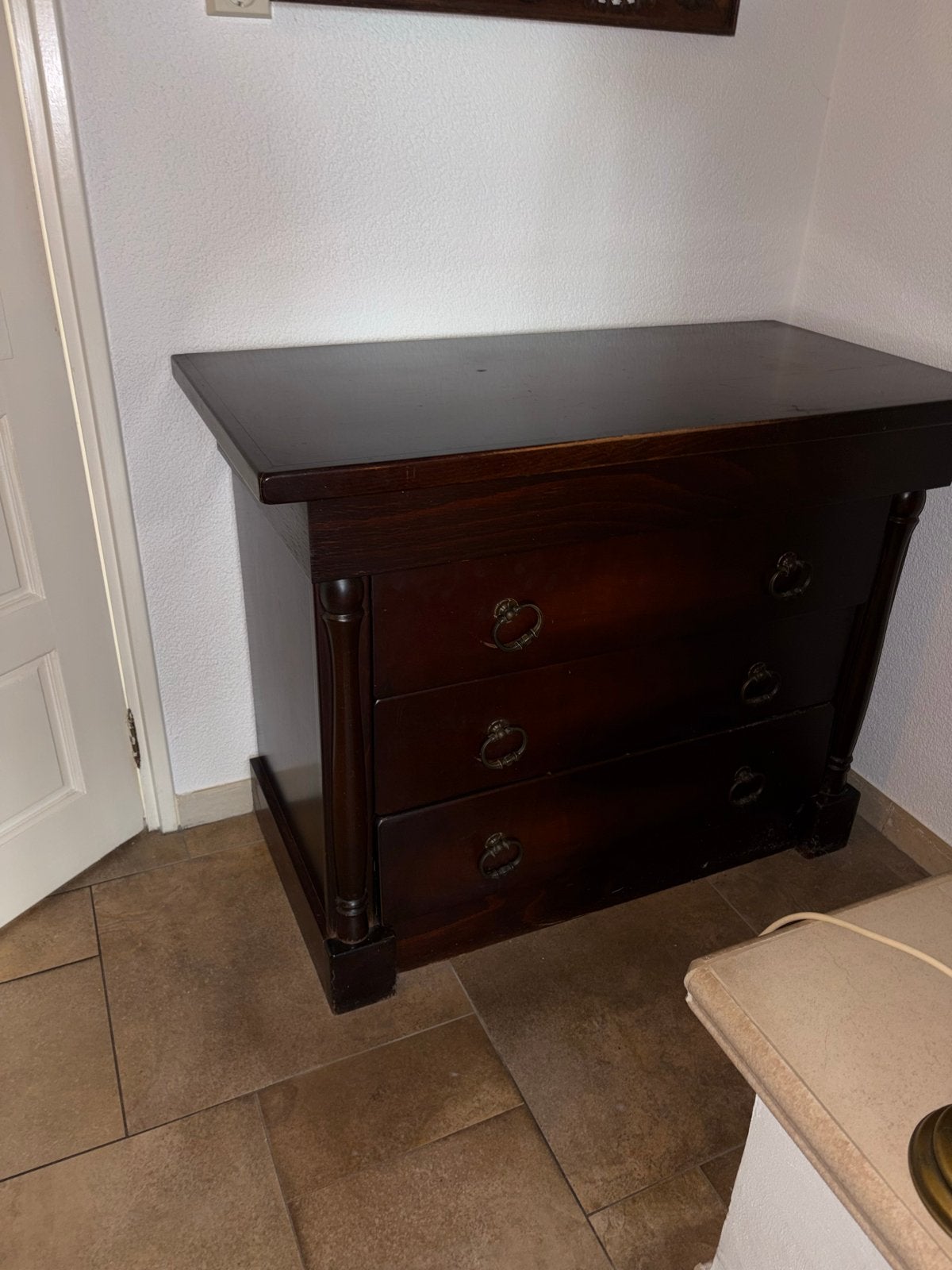 Antieke Commode met 3 Lades - Klassiek Donker Hout, Ophalen