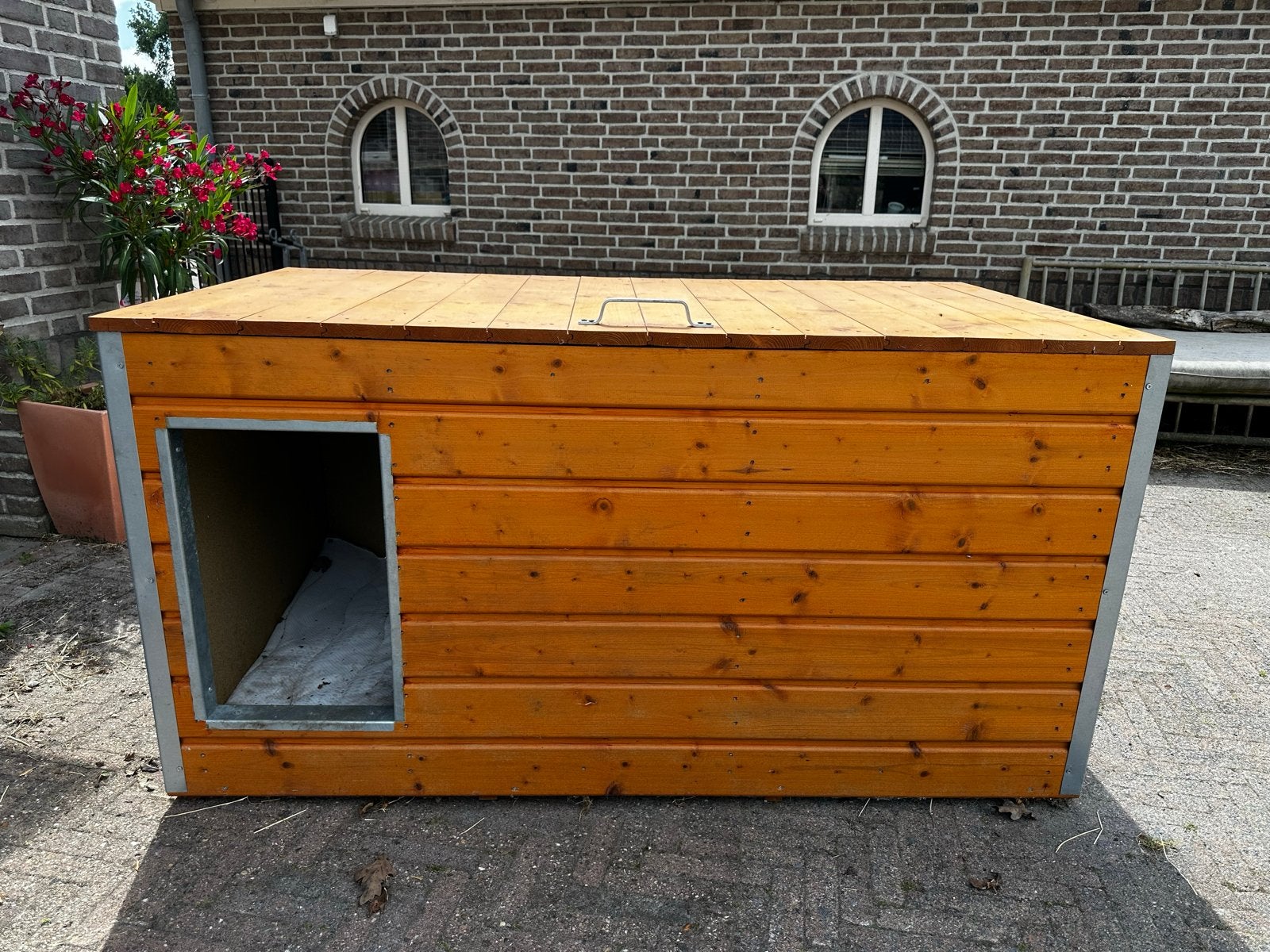 Groot houten geïsoleerd Hondenhok, Dieren en Toebehoren, Hondenhokken, Ophalen, 110 cm of meer, 65 tot 100 cm, Hondenhok