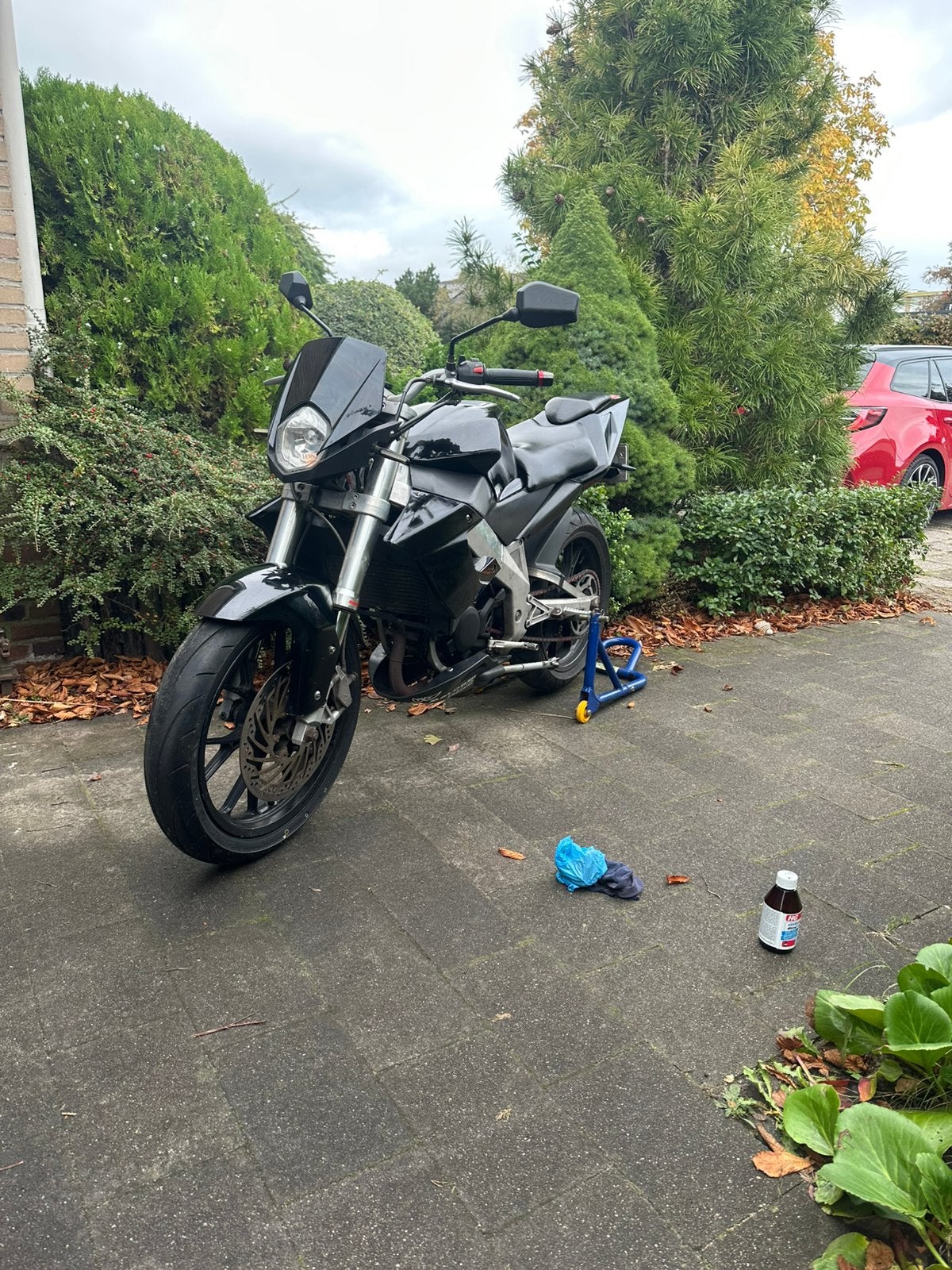 Derbi GPR 50 nude 2008 gloednieuwe cilinder+alles nagekeken, Fietsen en Brommers, Ophalen of Verzenden, Zo goed als nieuw