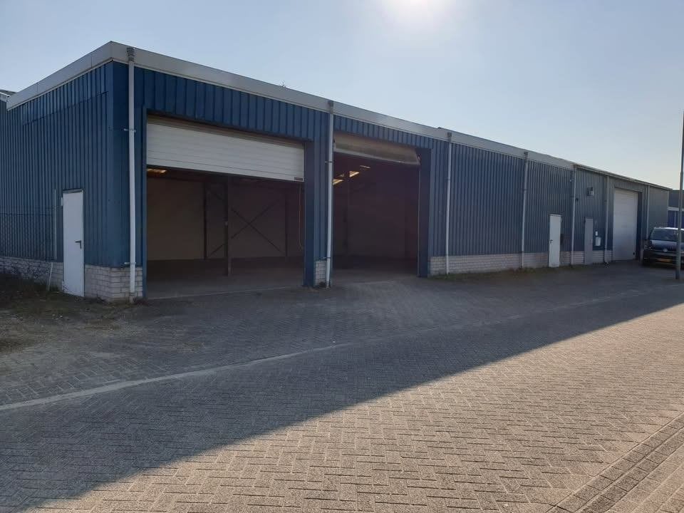 BEDRIJFSRUIMTE, BEDRIJFSHAL, LOODS TE HUUR, 280 m2, HAELEN., Zakelijke goederen, 280 m², Huur, Bedrijfsruimte