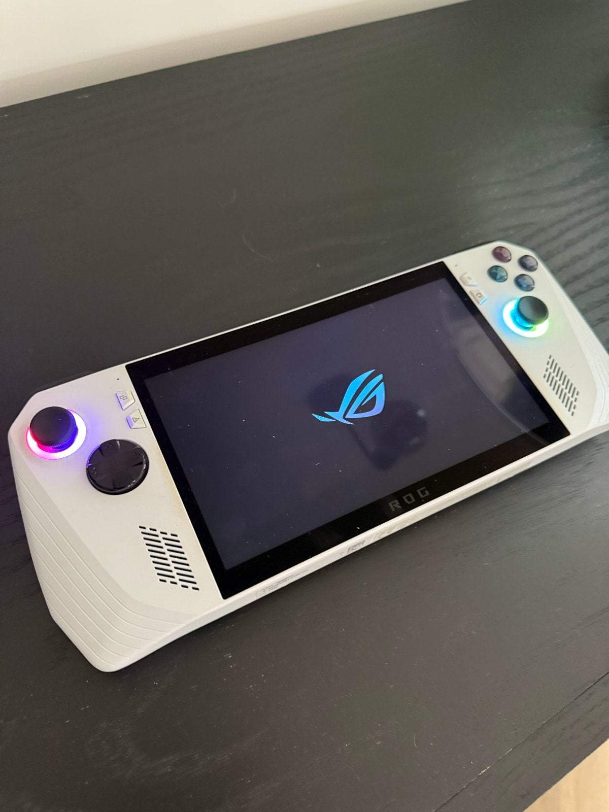ASUS ROG Ally Gaming Handheld - Zo goed als nieuw windows 11, Ophalen, ASUS, Zo goed als nieuw