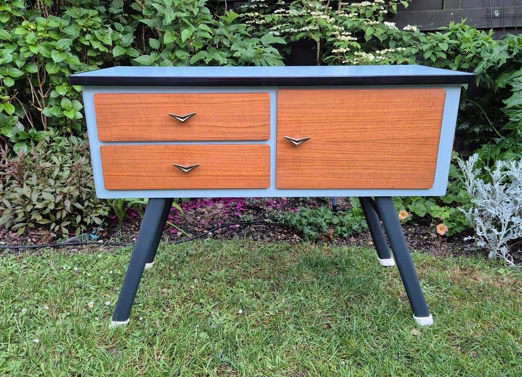 Vintage jaren '60/'70 dressoirtje, Ophalen, Gebruikt, 50 tot 100 cm, Jaren '60/'70