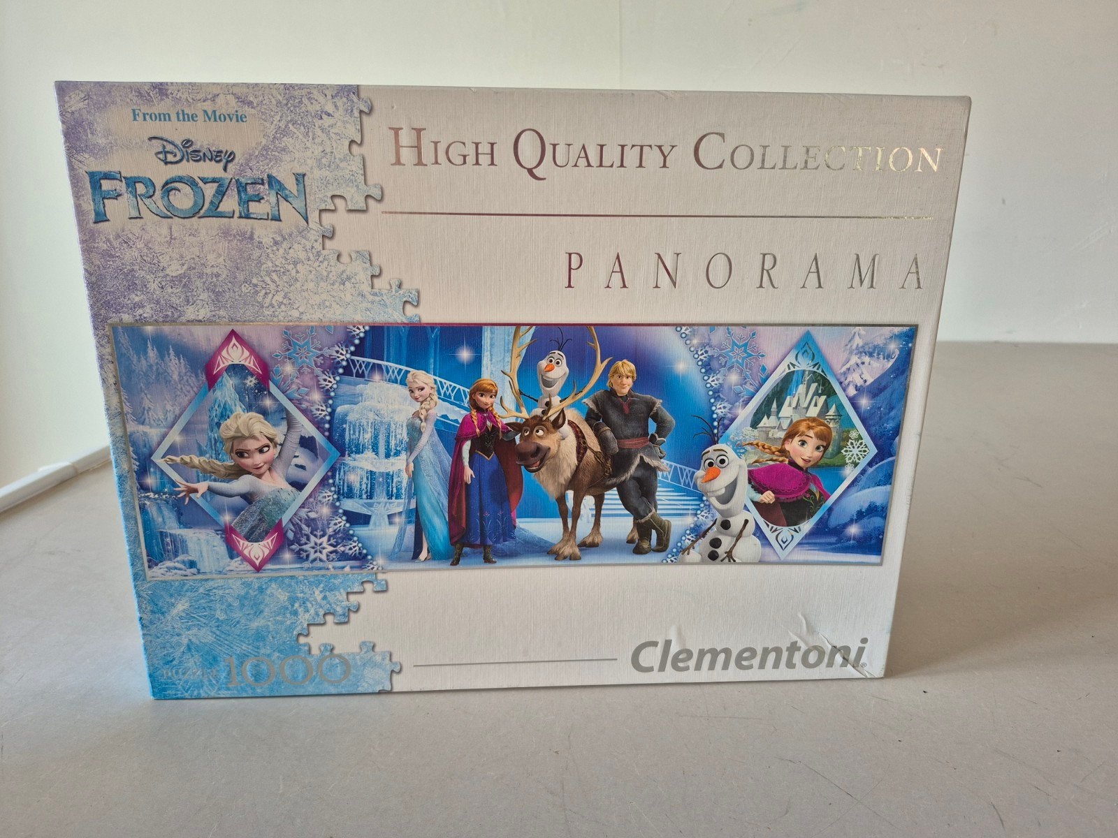Frozen puzzel, Ophalen of Verzenden, 500 t/m 1500 stukjes, Zo goed als nieuw, Legpuzzel