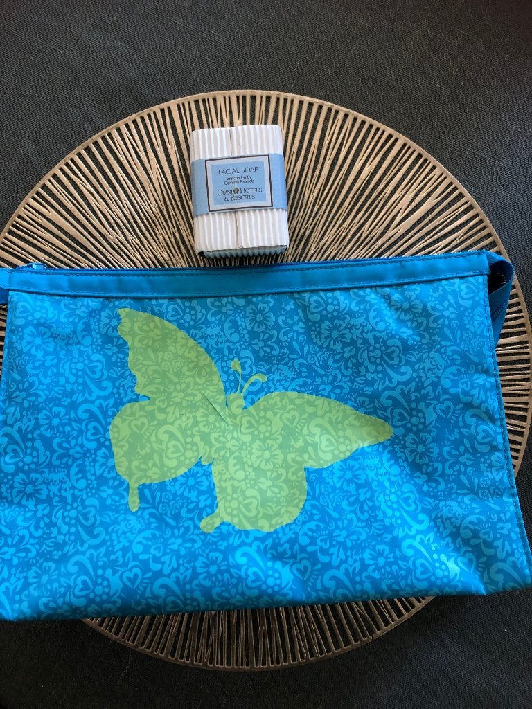 Toilet tas met Vlinder blauw, Sieraden, Tassen en Uiterlijk, Toilettassen, Ophalen of Verzenden, Gebruikt, Blauw, Meisje