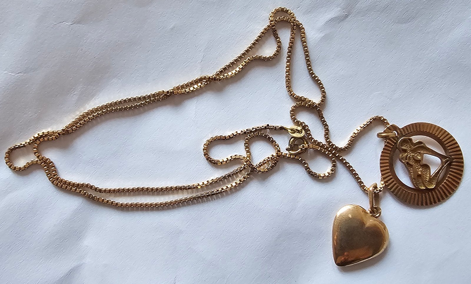 14karaat Gouden Ketting met Hanger hart & sterrenbeeld maagd, Met hanger, Gebruikt, Ophalen of Verzenden, Goud