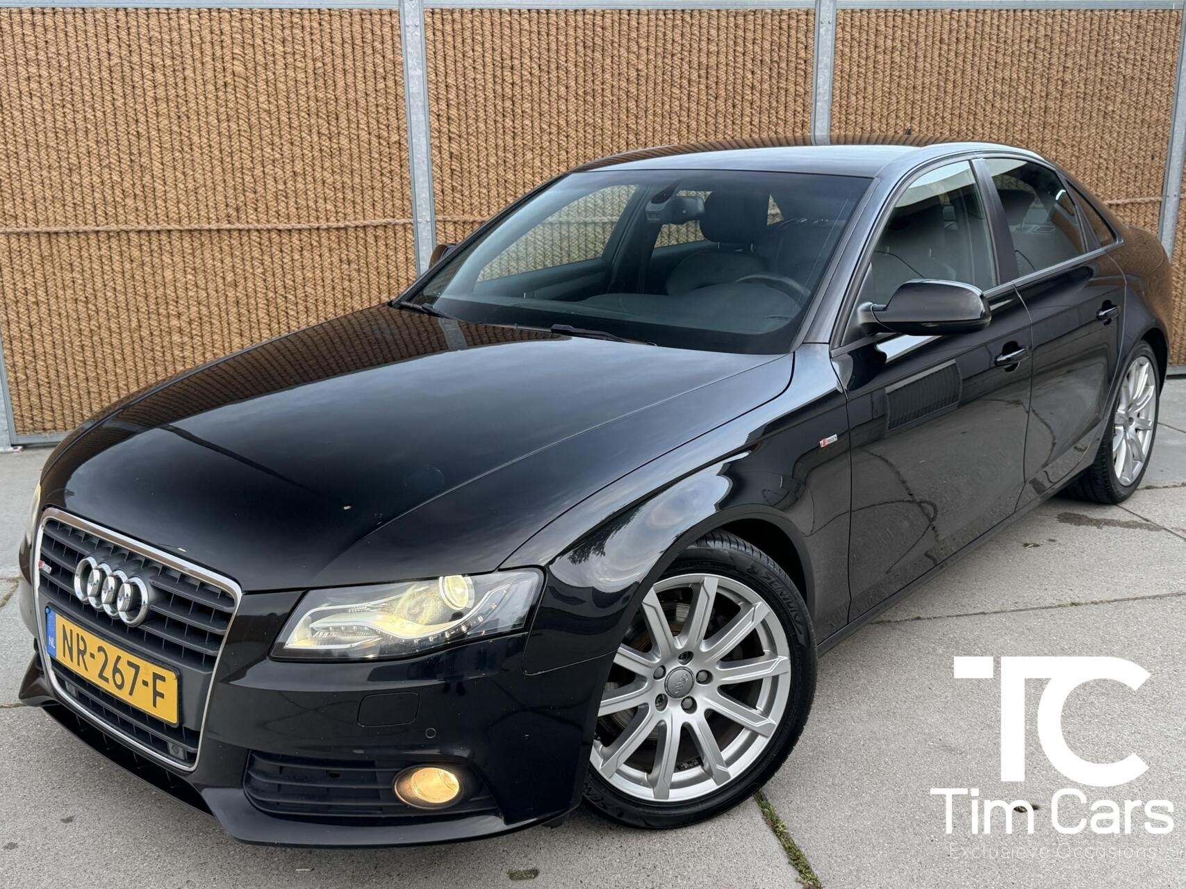Audi A4 Limousine 2.0 TFSI S edition YOUNGTIMER | Bi-Xenon v, Auto's, Voorwielaandrijving, Euro 5, 15 km/l, Gebruikt