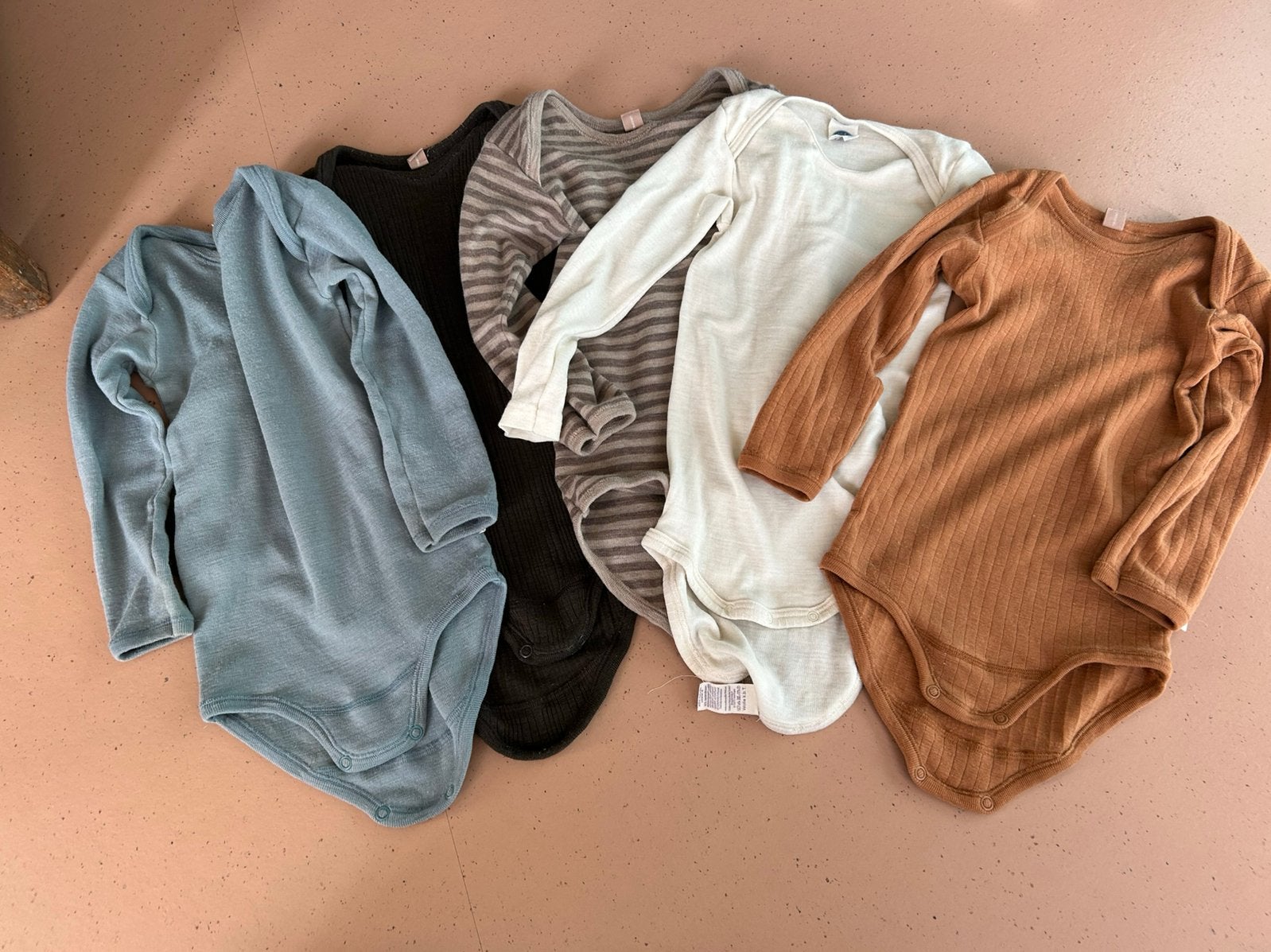 5 wollen rompers dilling en cosilana, Ophalen of Verzenden, Zo goed als nieuw, Jongen of Meisje, Nacht- of Onderkleding