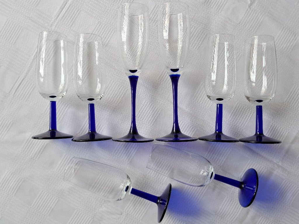 Vintage champagneglazen waaronder 2 hogere Luminarc glazen, Ophalen of Verzenden