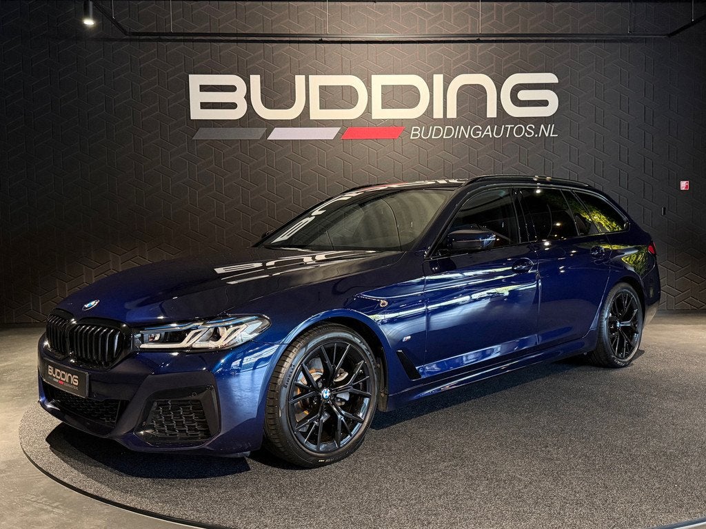 BMW 5 Serie Touring 520i Business Ed | M-sport | Trekhaak |, Achterwielaandrijving, Gebruikt, 4 cilinders, 2000 kg