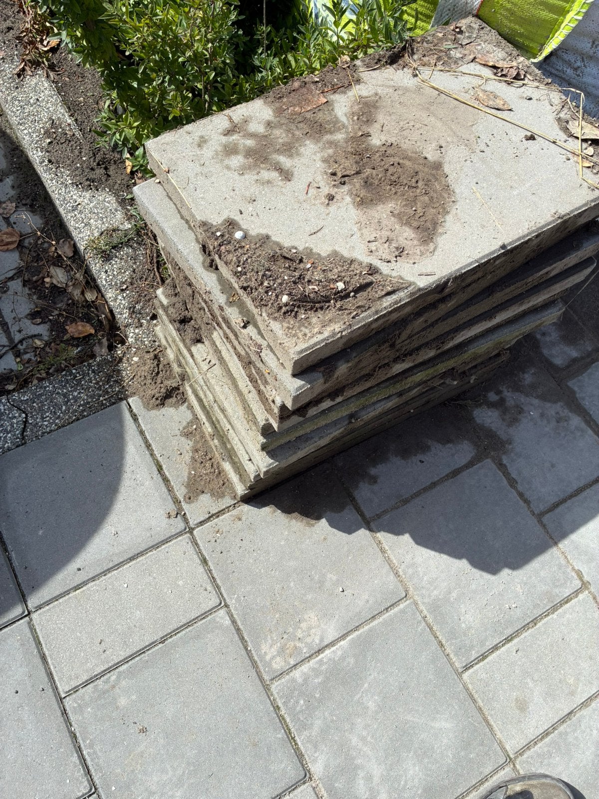 Gratis afhalen, 10 60x40 Tegels, Tuin en Terras, Tegels en Klinkers, Ophalen, Zo goed als nieuw, Beton, Terrastegels