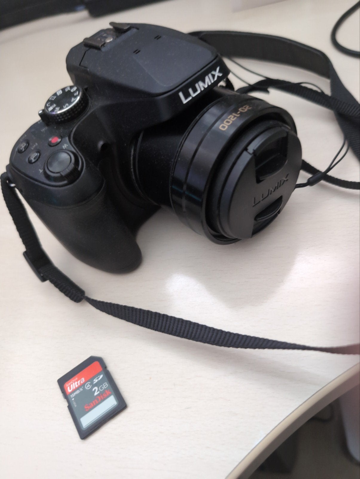 Panasonic Lumix dc fz82, Ophalen, Panasonic, 12 megapixels, Zo goed als nieuw
