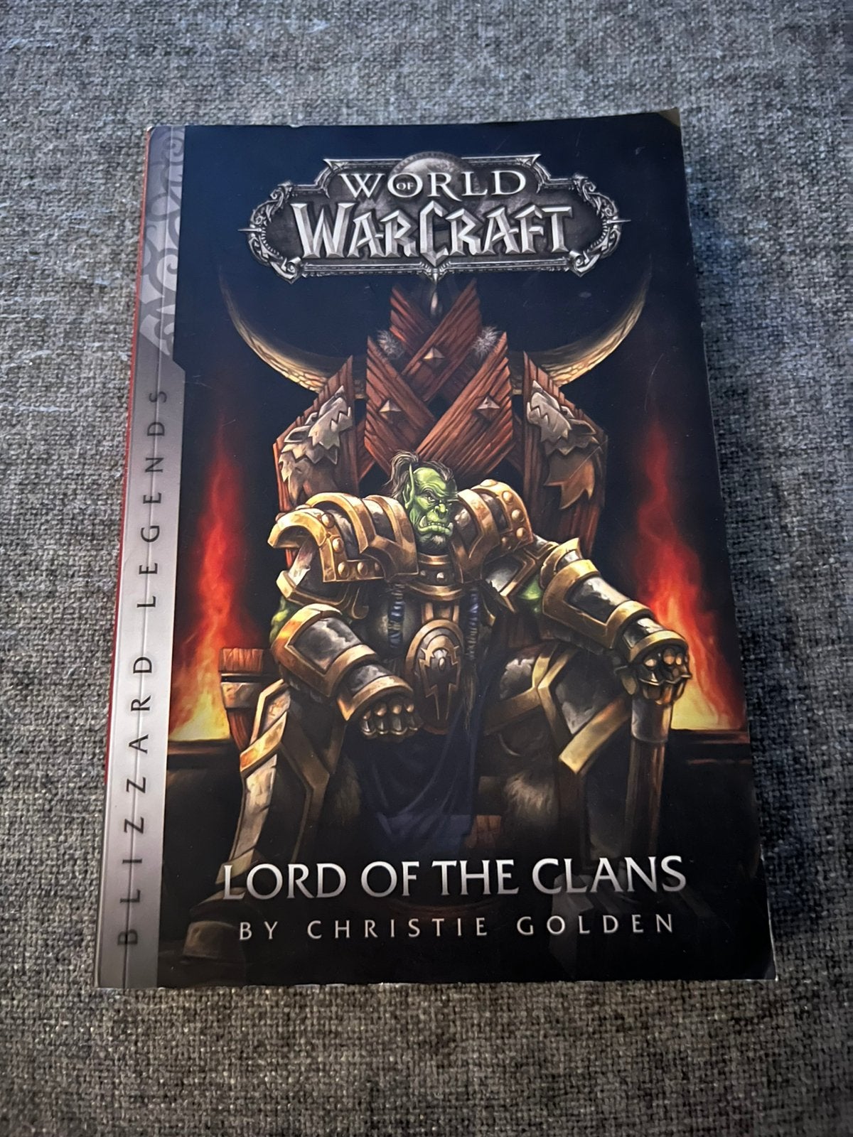 World Warcraft  Christie Golden Lord of the clans, Ophalen of Verzenden, Zo goed als nieuw