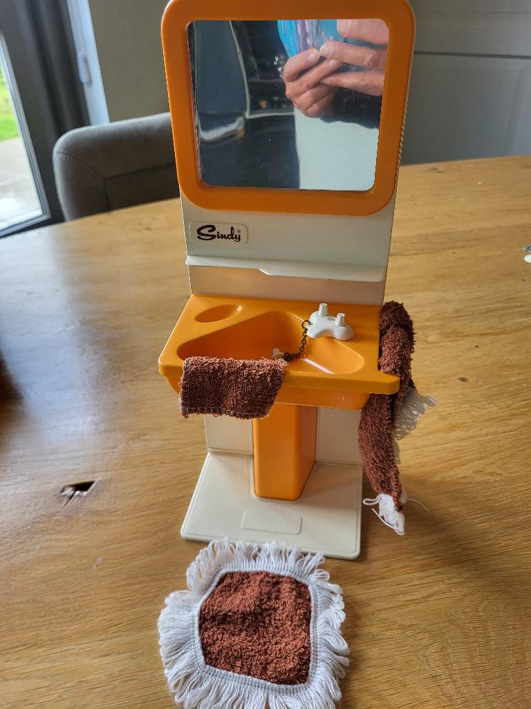 Sindy wastafel jaren 70, Ophalen of Verzenden, Gebruikt, Accessoires