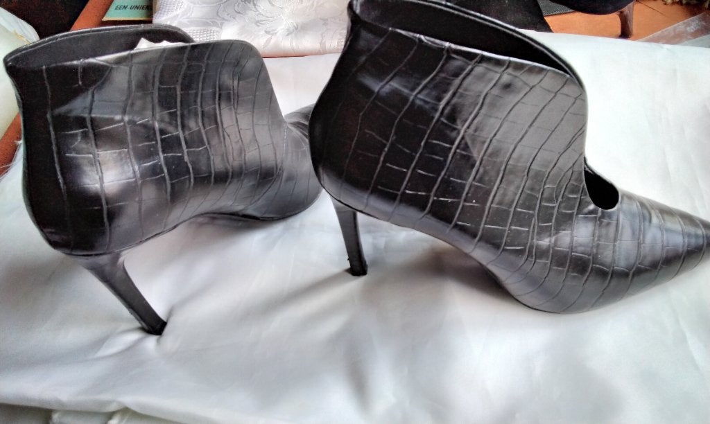 dames schoenen PUMPS ENKELLAARZEN ALLES MAAT 40, Ophalen, Zwart, Lage of Enkellaarzen, Zo goed als nieuw
