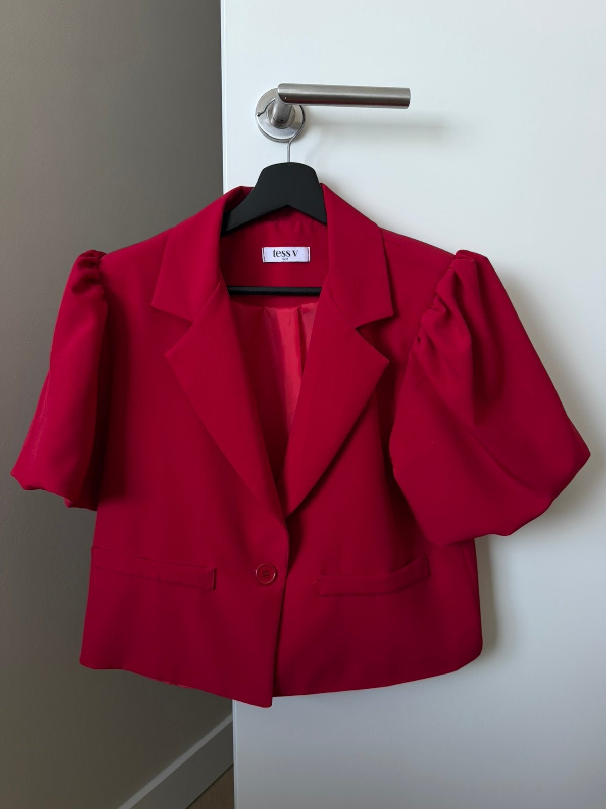 Tess V cropped blazer dames rood, Nieuw, Ophalen of Verzenden, Jasje, Maat 36 (S)