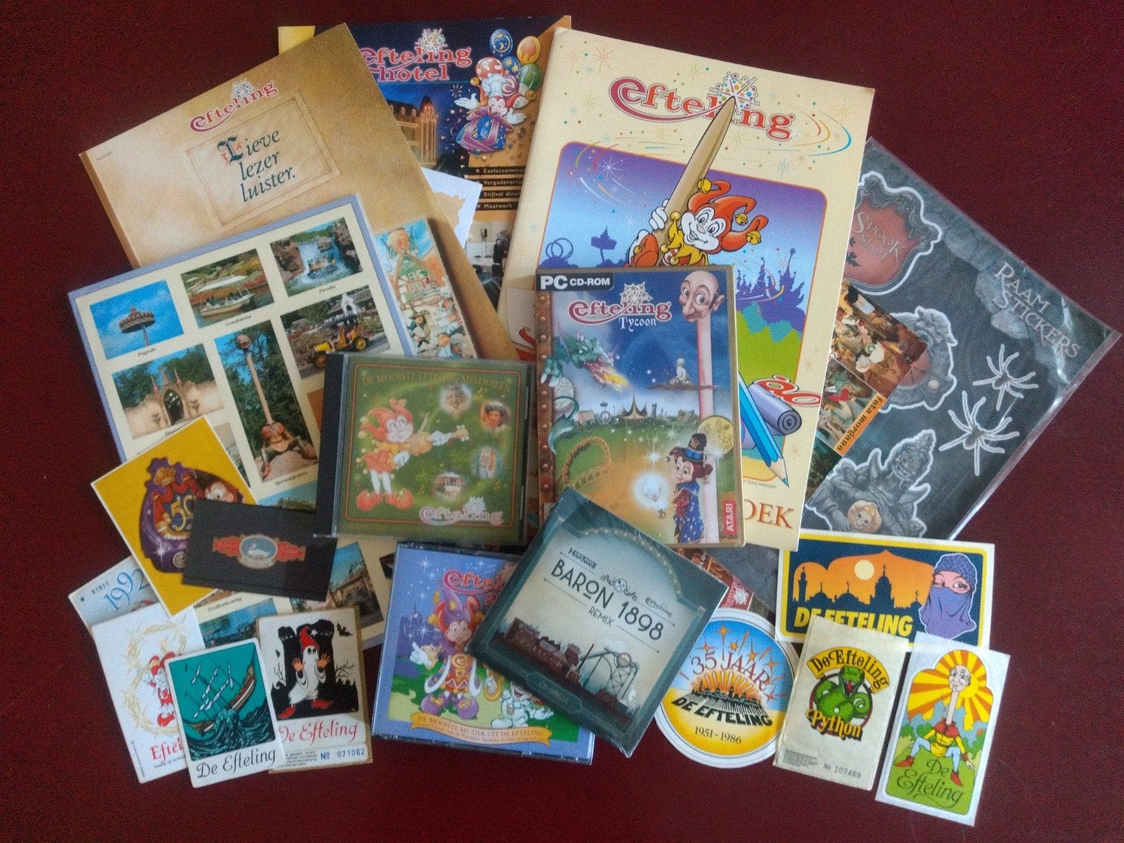 Efteling - diverse objecten - o.a folders, CD's PC Game etc, Ophalen of Verzenden, Zo goed als nieuw, Overige typen