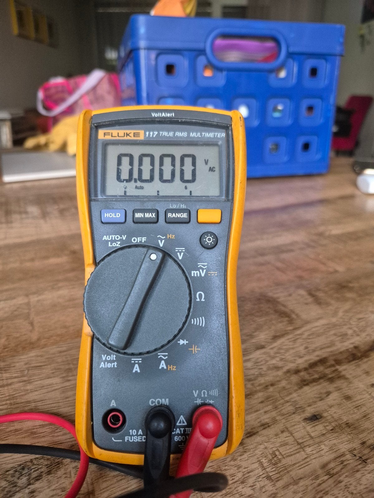 Fluke 117 True RMS Multimeter - Gebruikt, Doe-het-zelf en Verbouw, Meetapparatuur, Ophalen of Verzenden, Gebruikt, Multimeter