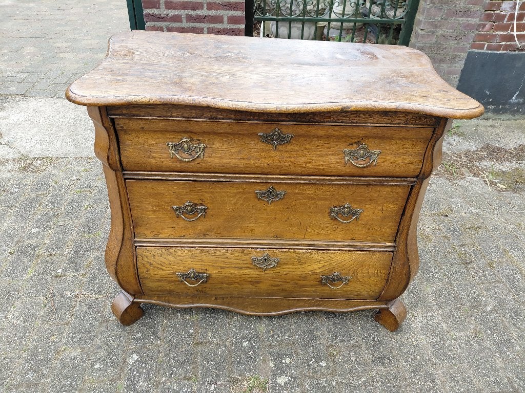 Hollandse gebogen eiken 3- ladencommode, 19e eeuw., Antiek en Kunst, Ophalen