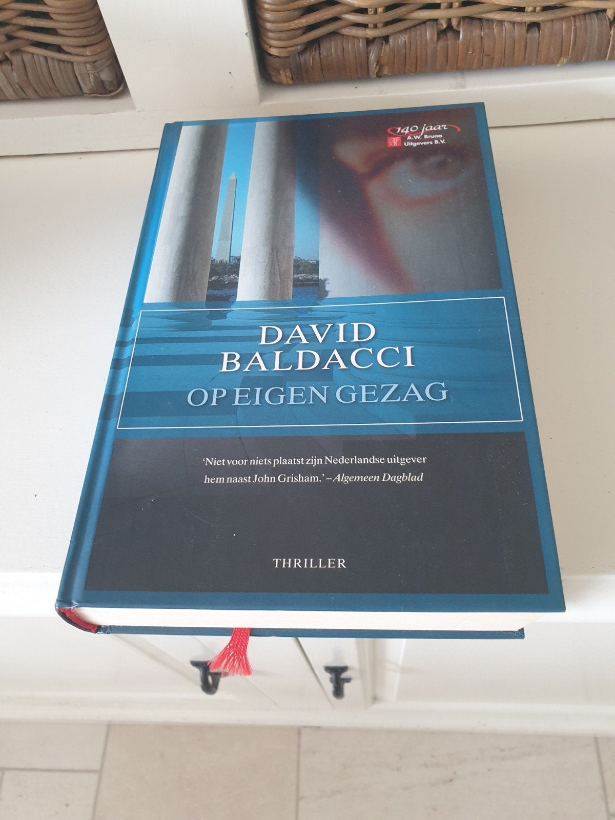 David Baldacci - Op eigen gezag, Ophalen of Verzenden, Zo goed als nieuw