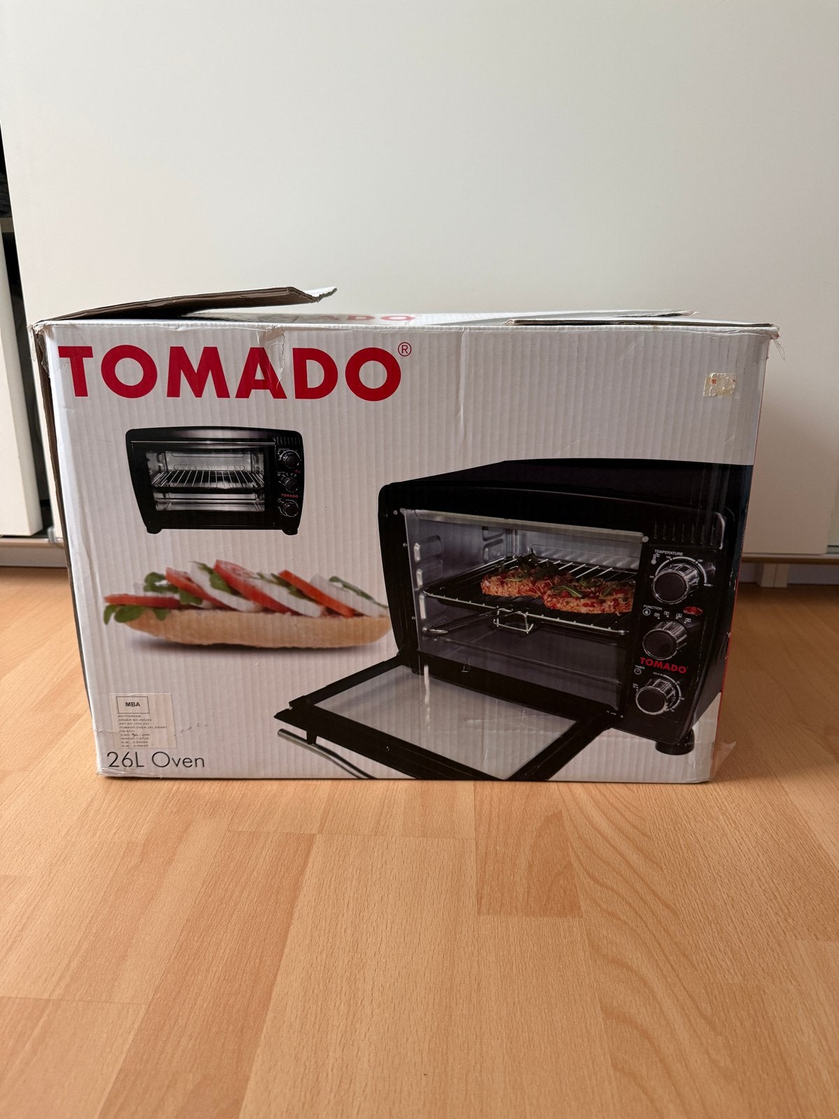 Tomado Oven 26L Zwart, Ophalen, Minder dan 45 cm, Oven, Zo goed als nieuw