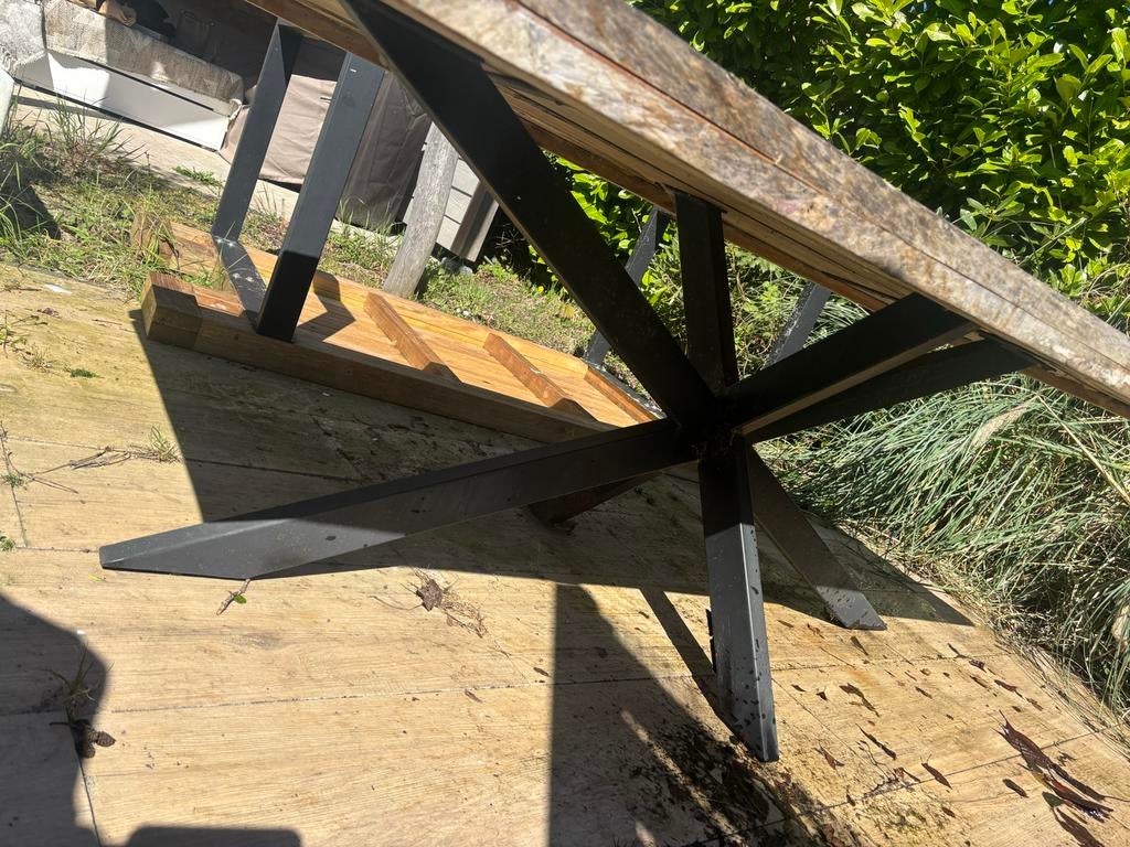 Buitentafel met kruispoot eettafel met spider poot, Ophalen of Verzenden, Gebruikt, Rechthoekig, Hout