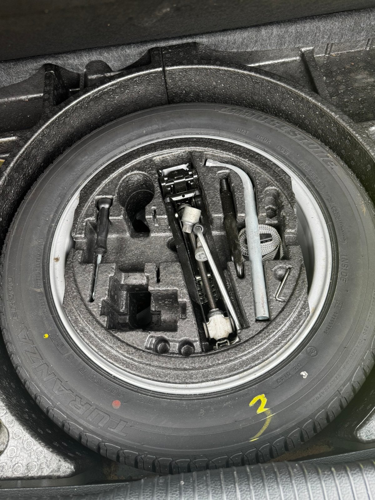 Reservewiel Bridgestone VW Golf 2010 205/55 R  16 + krikset, Ophalen of Verzenden, Zo goed als nieuw