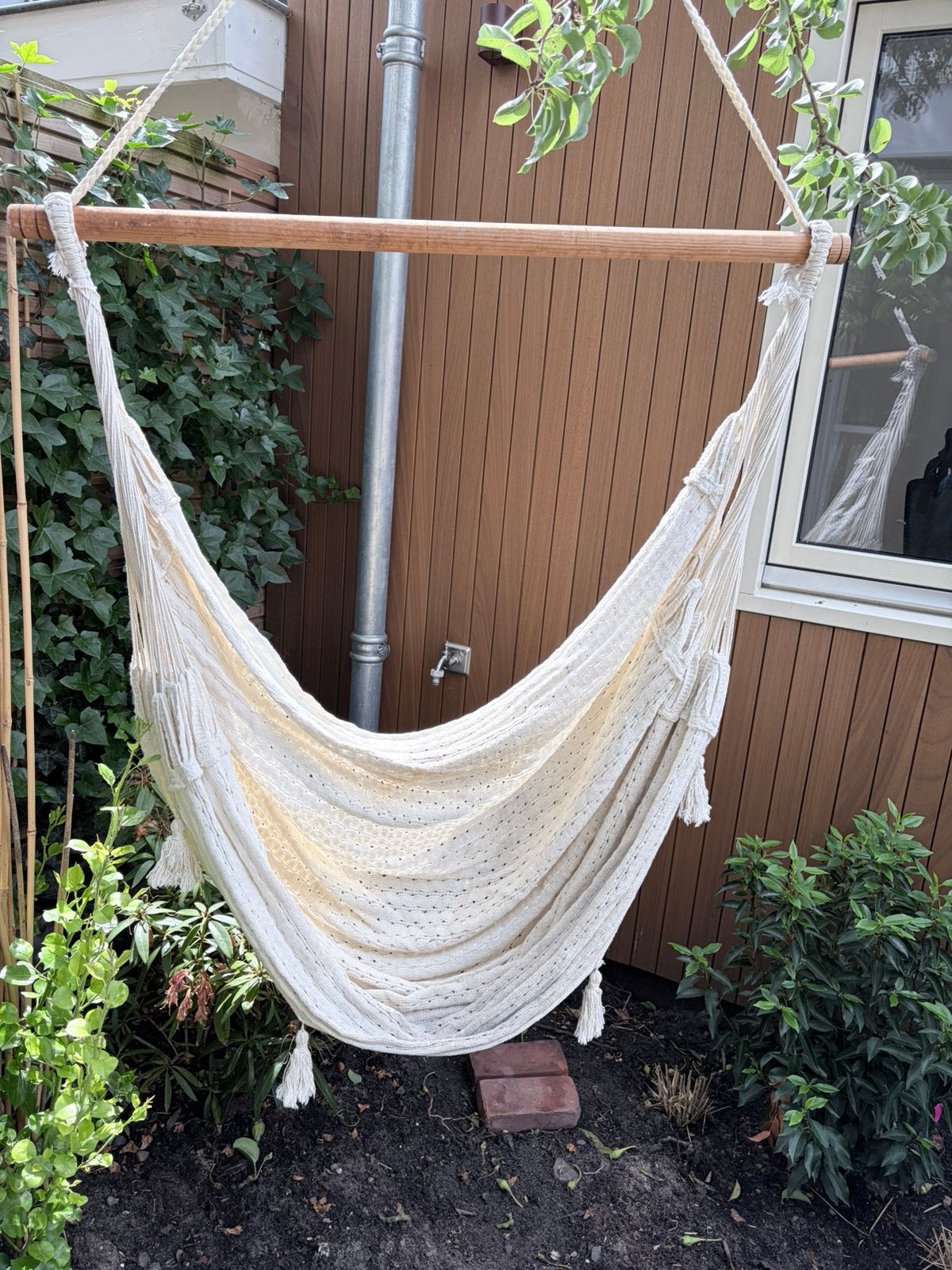 Hangstoel Ibiza Beige Kantoen Hout, Ophalen, Opvouwbaar, Meerpersoons, Zo goed als nieuw
