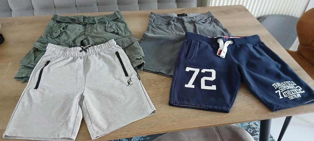 4 x Maat S korte broek WE cargo superdry australian, Ophalen of Verzenden, Gedragen, Maat 46 (S) of kleiner, Superdry