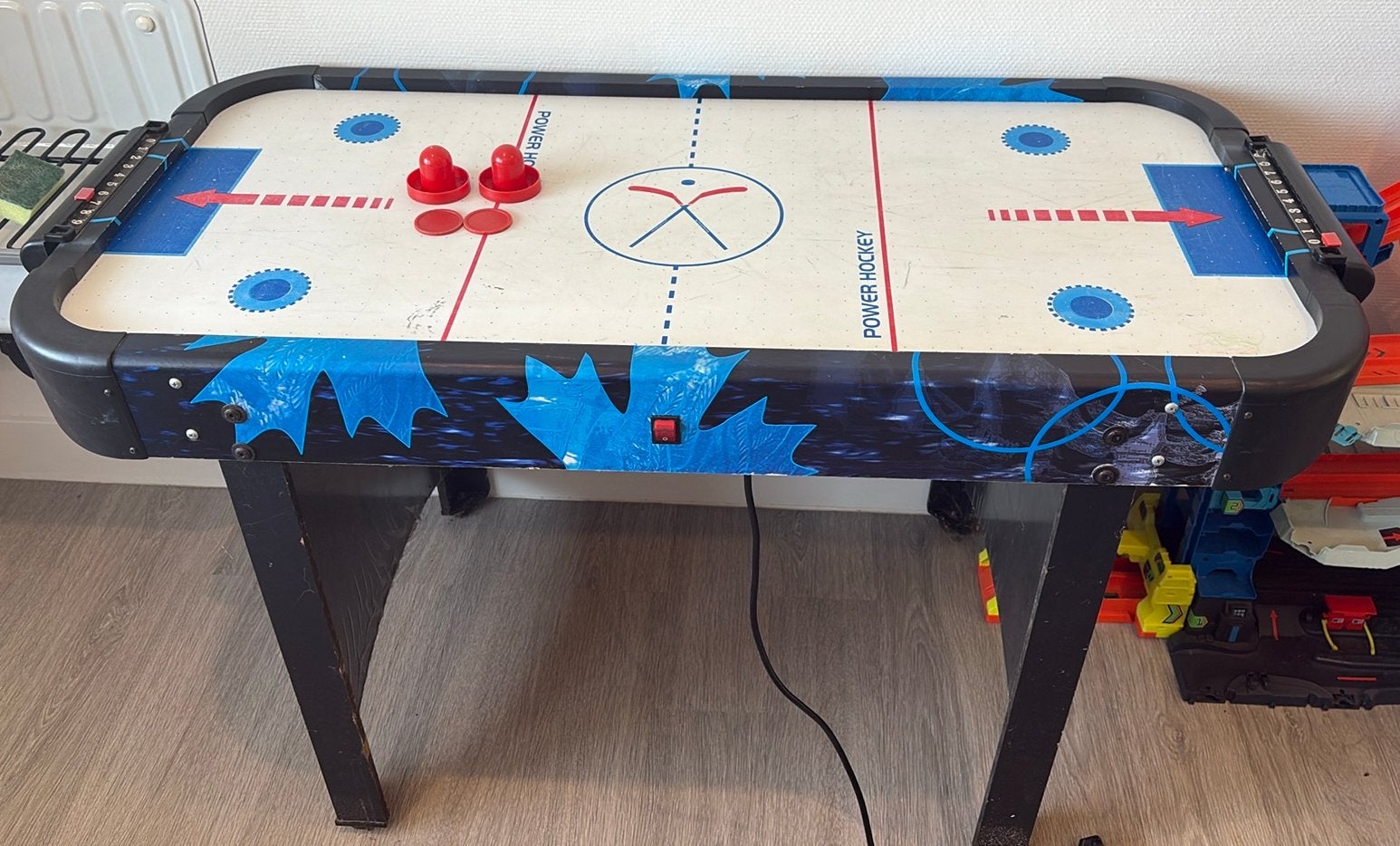 Air hockey tafel, Ophalen, Gebruikt
