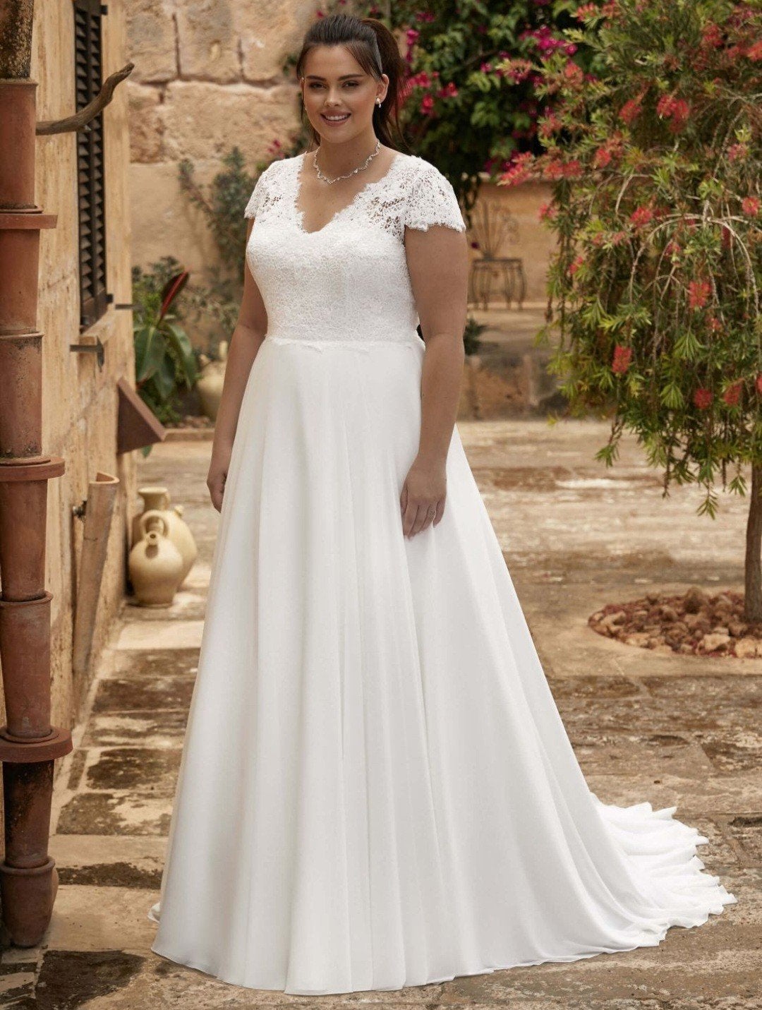 Bianco evento trouwjurk mouwtje flowy rok maat 44 46 42 40, Ophalen, Nieuw, Wit, Trouwjurk