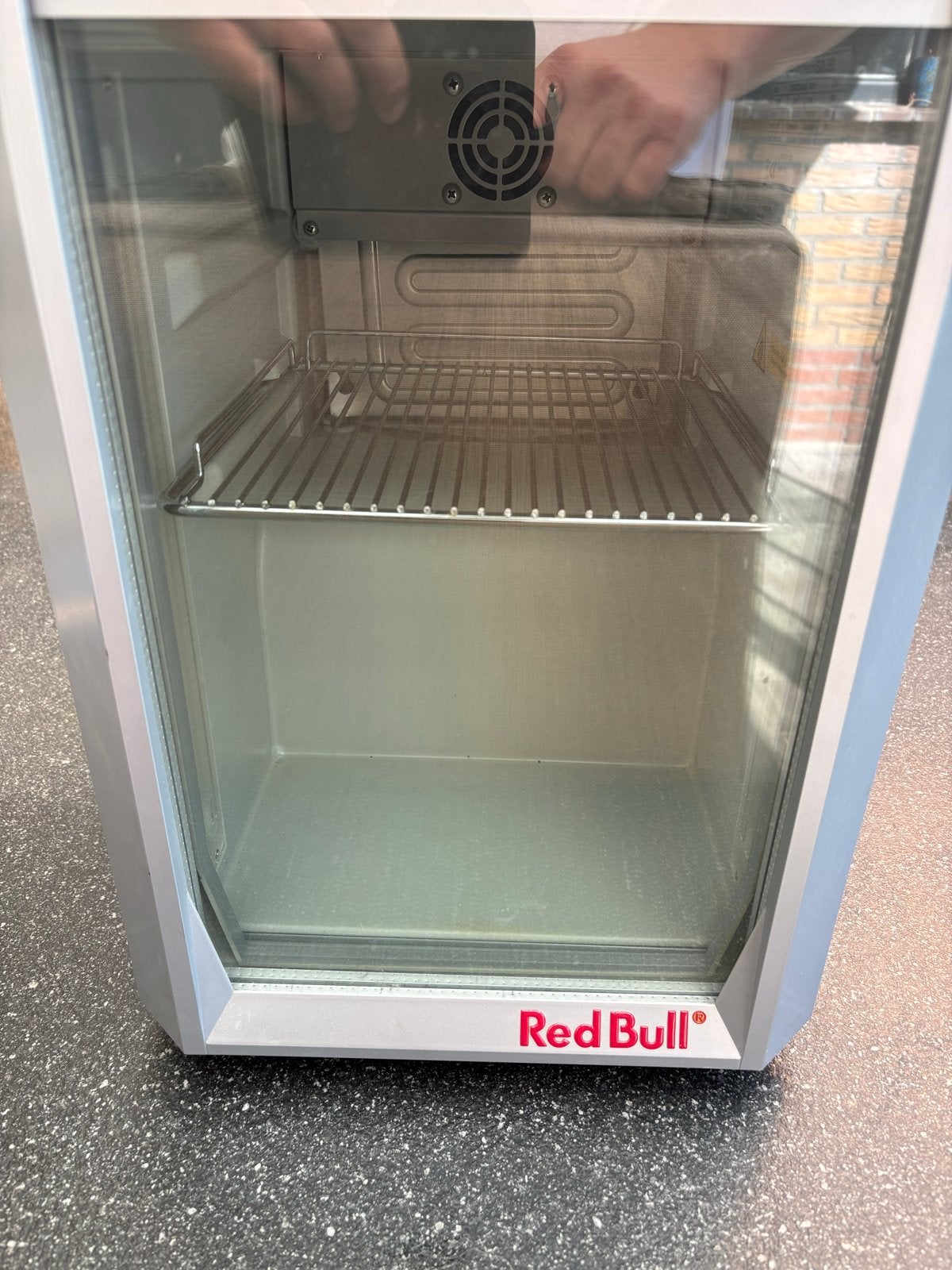 Red Bull Mini Koelkast - Compact en Stijlvol, Ophalen, Minder dan 75 liter, Zonder vriesvak, Gebruikt