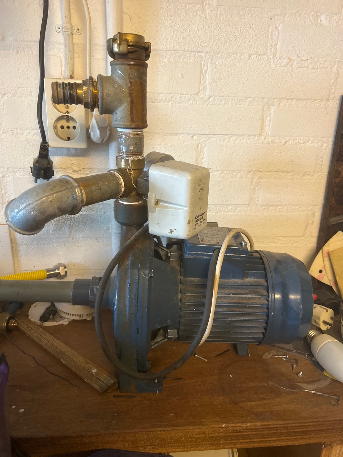 Robuuste Hydrofoorpomp voor diverse toepassingen, Ophalen, Gebruikt, Elektrisch, Hydrofoorpomp