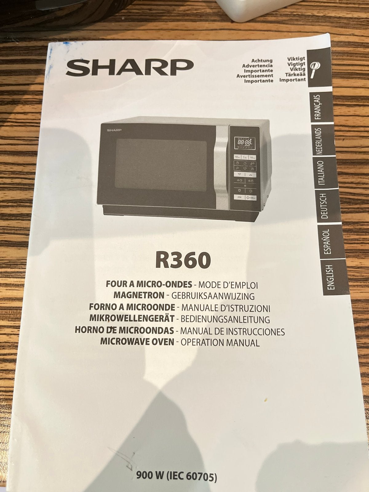 Sharp R360 Magnetron 900W - Zo goed als nieuw, Witgoed en Apparatuur, Magnetrons, Ophalen, Oven, Magnetron, Zo goed als nieuw