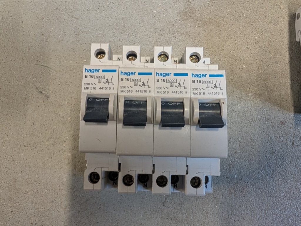 Partij groepenkast elektra - Hager, Eaton & EMAT (16-delig), Ophalen of Verzenden, Gebruikt, Hager, Installatieautomaat