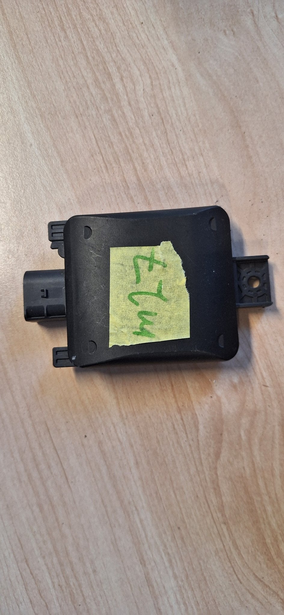 Originele VW / Audi Dodehoek Radar Sensor Hella 2Q0907685B, Gebruikt, -, -, Ophalen of Verzenden