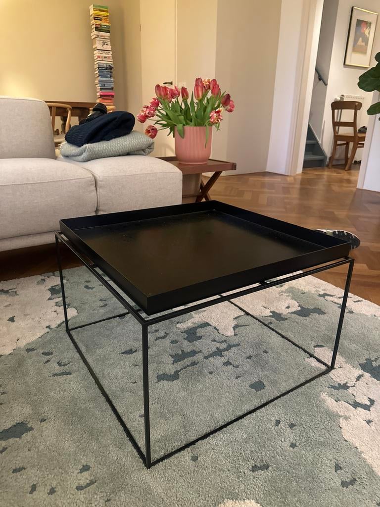 HAY Tray Table 60x60 - Zwart, Huis en Inrichting, Tafels | Salontafels, Ophalen, Gebruikt, Vierkant, 50 tot 100 cm