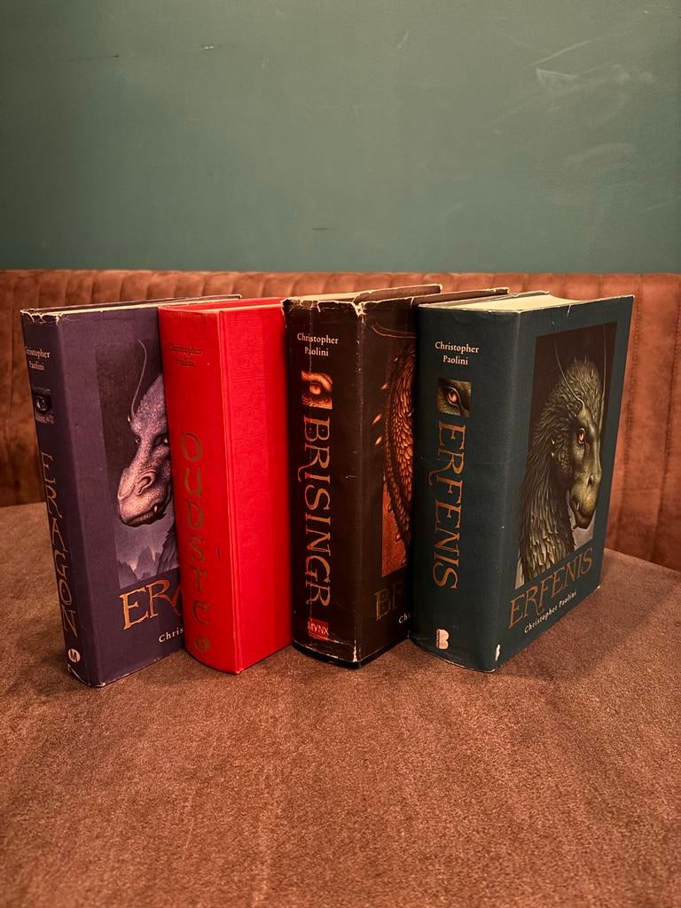 Het Erfgoed Serie Hardcover - Christopher Paolini (4 boeken), Boeken, Ophalen of Verzenden, Gelezen