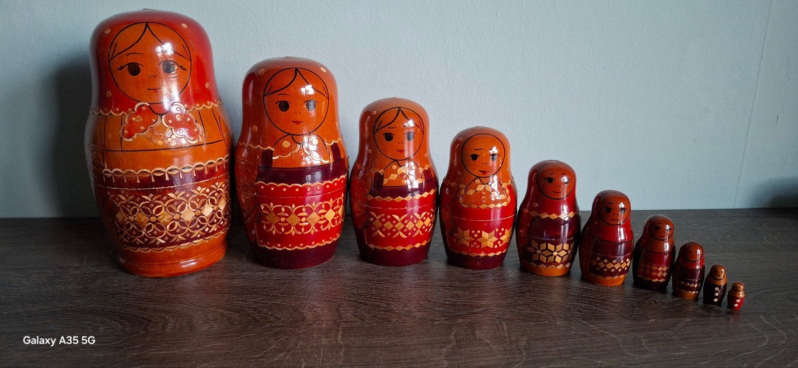 Matroesjka handgeschilderd, Antiek en Kunst, Overige onderwerpen, Minder dan 20 cm, Ophalen of Verzenden, Beeld