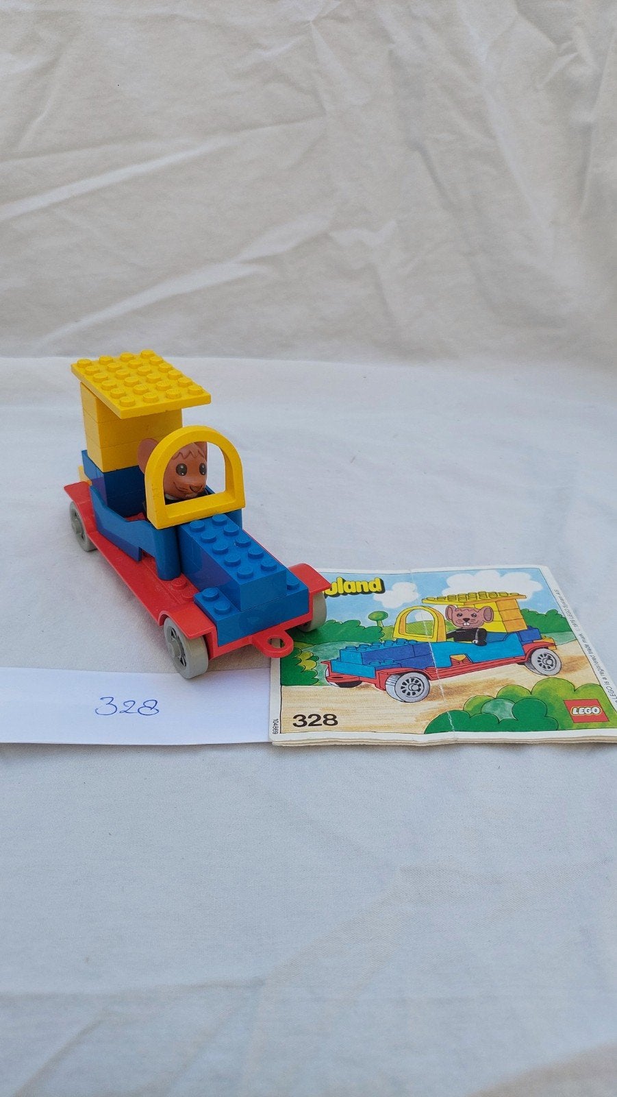 Lego Fabuland 328 Auto met figuur en instructies, Kinderen en Baby's, Speelgoed | Duplo en Lego, Compleet, Gebruikt, Overige thema's